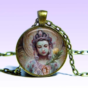 Tara Green Amulet Om NECKLACE Amulet Charm Tara Pendant Mantra Om Yoga Lotus Tara