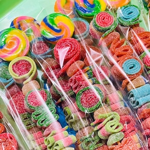Gelatin-Free Candy Kabobs – A Sweet & Sour Delight!