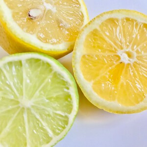 Lavender Lemon, Essential Oil Spray, Aromatherapy Linen Spray, Car Air Freshner, 4 oz. image 4