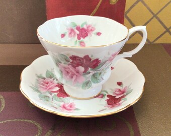 Royal Albert Pink And Blush Roses Teacup and Saucer, Bone China England Chelsea Teacup Set, Pink Floral Tea Cups