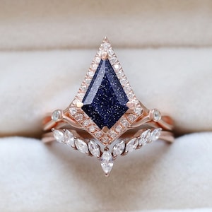 2.45cts AAA natürlicher blauer Sandstein Edelstein-Hochzeitsring-Set für Braut, Weinlese-Art-Deco Moissanite Ring-Set, blauer Steinring-Set für sie.