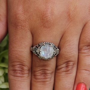 Vintage Round Cab Natural Moonstone Engagement Ring, Moonstone Oxidized Ring For Bridal Gift, Antique Floral nature Inspired Ring For Gift