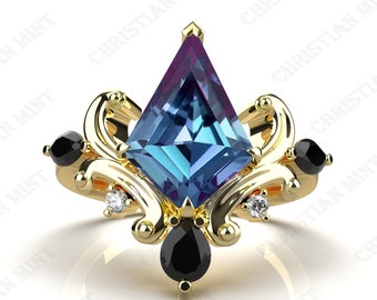 Colour Change Alexandrite Engagement Ring, Kite Shape Alexandrite Wedding Ring, Antique Crown Alexandrite Bridal Ring for Woman Gifts