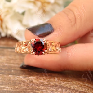 2.50cts Natural Red Garnet Engagement Ring, Vintage Art deco Bridal Moissanite Ring, Unique Filigree Ring, Pave Set Ring,Gift For Girlfriend
