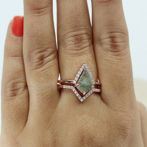 Kite Cut Moss agate Engagement Ring Set, Stunning Green Moss agate Ring For Christmas Gift, 2PCS Pave Bridal Ring Set, Love Proposal Ring