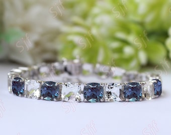 Oval Bracelet Halo Bracelet. Oval 7x5 Black Onyx /& White Topaz Women Slider Bracelet In Silver With Slide Lock Handmade Bracelet For Her