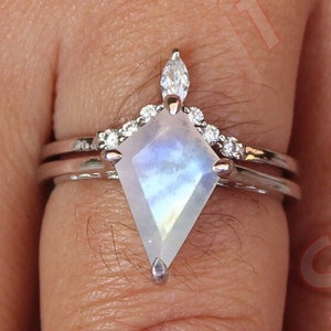 2.25 cts AAA Natural Moonstone Gemstone Wedding Ring Set For Bridal, Art deco Ring Set Blue Fire Moonstone Ring Set For her  Kite Rings