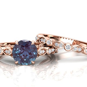 Alexandrite Ring, Round Shaped Alexandrite Engagement Ring Set, Art deco 2PCS Ring Set For Anniversary Gift, Birthstone Ring, Gift For Women