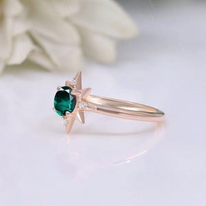 2.40cts Emerald Engagement Bridal Ring For Her, Bridal Moissanite Ring, Antique Vintage Art deco Round Green Stone Ring, Gift For Birthday image 3