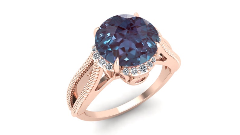 Lab Created Alexandrite Gemstone Engagement Ring Gift For Women 2.20ct Vintage Art deco Moissanite Ring Her Bridal Ring Valentine Ring