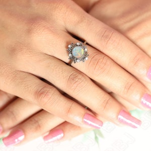 Round 8.00 Natural Ethiopian Opal Wedding Bridal Ring Art deco Bridal Ring Black Rhodium Engagement Wedding Black Gold Metal Ring For Her 画像 5