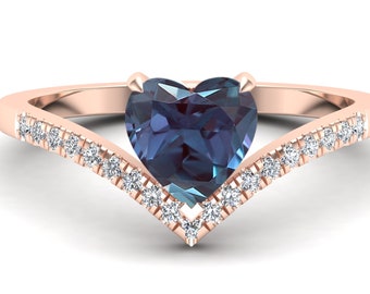 Lab Created Alexandrite Gemstone Engagement Ring, Vintage Art deco Bridal Moissanite Ring, Heart Shape Ring, Valentine Ring, Gift For Women