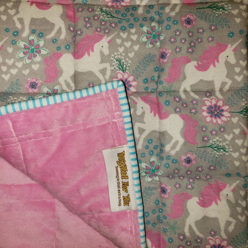 Weighted blanket Made in Ontario Canada. 8 to 10lbs Etsy