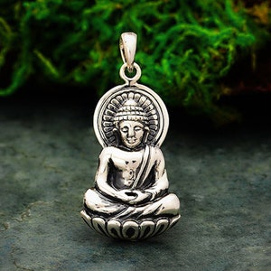 925 Sterling Silver Large Buddha Pendant Necklace / Blossoming Lotus Namaste Yoga Spiritual / Hindu Buddhist 869