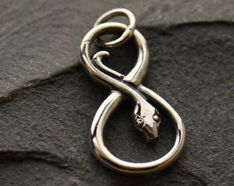 925 Sterling Silver Snake Charm / Serpent Infinity Link Pendant Necklace / Renewal Rebirth Goth Boho Tribal 1220