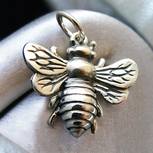 Bee Honeybee Bumblebee Large Sterling Silver Charm Pendant Flying Insect Charm for Necklace Spring Jewellery UK Seller 1162