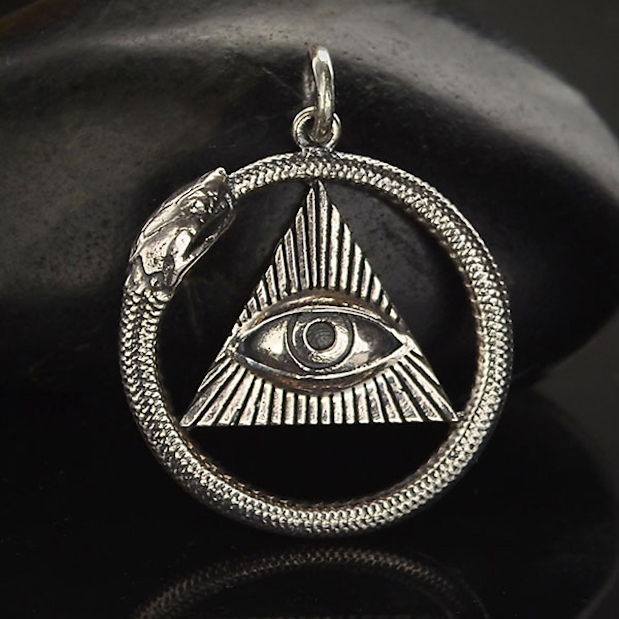 All seeing store eye jewellery