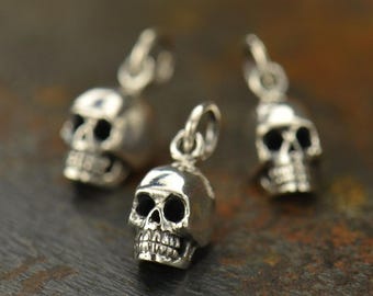 Small Skull Charm Necklace - 925 Sterling Silver, Minimalist Gothic Jewelry, Edgy Style Statement, Gift for Her, Petite Skull 969
