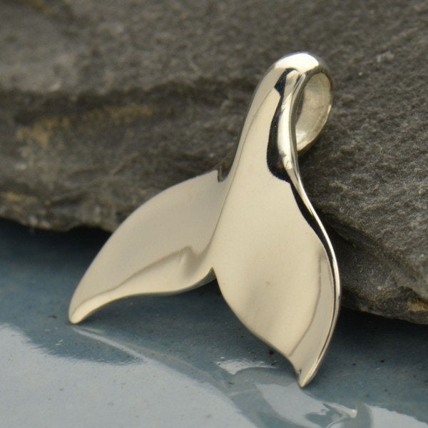 Whale Tail Necklace / 925 Sterling Silver Pendant Ocean Charm / Marine Sea Life Beach Orca Animal 1418