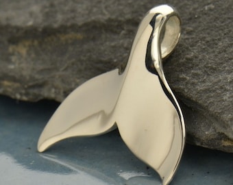 Whale Tail Necklace / 925 Sterling Silver Pendant Ocean Charm / Marine Sea Life Beach Orca Animal 1418