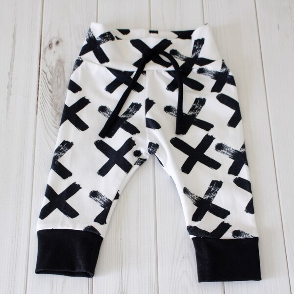 ORGANIC Baby Pants(NB-3T)- X - Organic leggings, Baby boy, Unisex, Baby girl, Baby Leggings, Baby Gift, Going home outfit, Monochrome