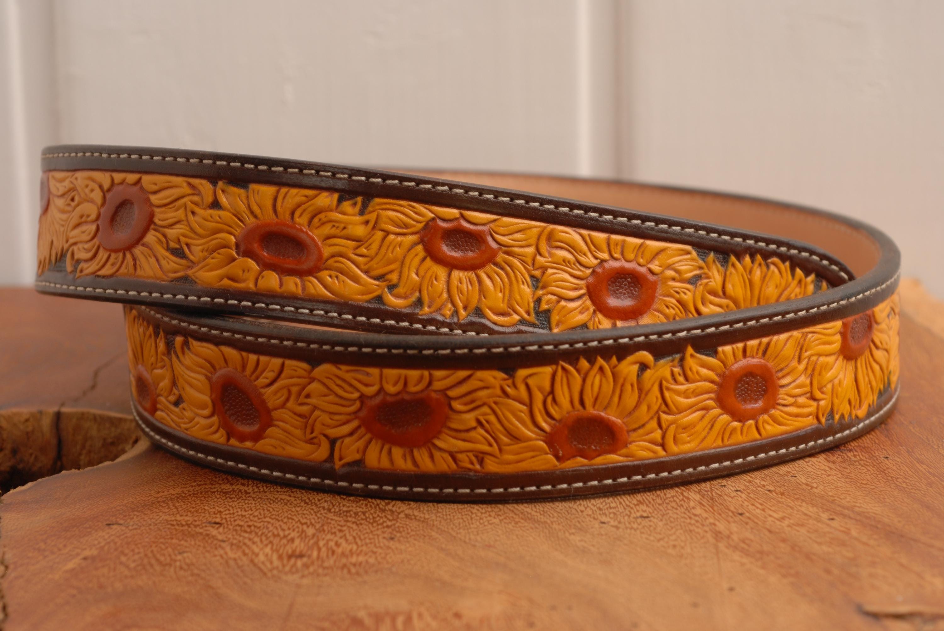 Brown Leather Sunflower Belt Pouch with lavender Initials Leather Belt Custom Name Sunflower - Etsy main image 3
