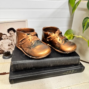 Vintage bronze baby shoes- set of bronzed shoes- Nursery decor