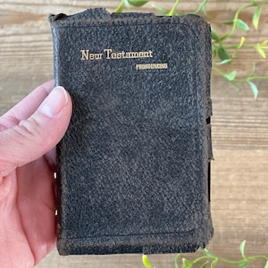 Old leather Bible- Small 4.5” Bible- Vintage New Testament- leather bound Bible- small Bible-Bible collection