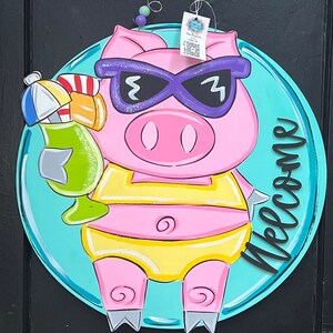 Pig Welcome Summer Door Hanger, Beach Decor (22"x22")