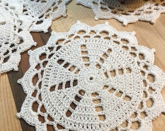 White Small Doilies/Coasters 5" - set of 4 (#18-04-6)