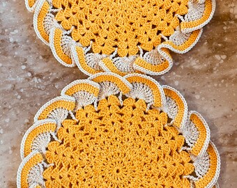 Goldenrod Vintage Style Crochet Potholders/hot pads - set of 2 (#02-18-5)