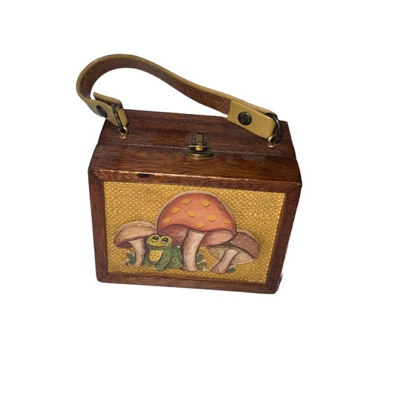 Mushroom Box Purse wooden Vintage. Small