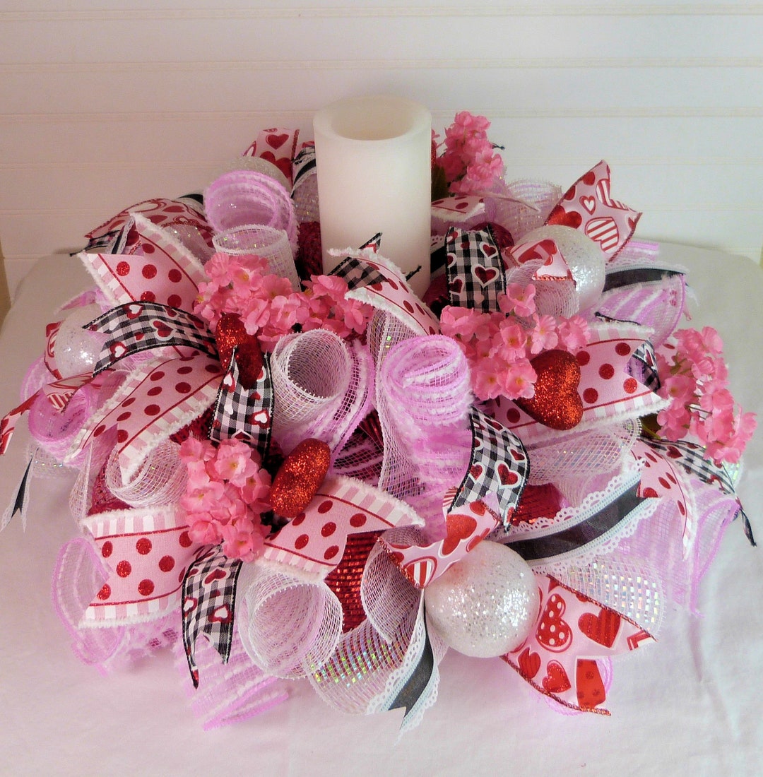 20 Inch Valentine Candle Arrangement, Valentine Candle Centerpiece