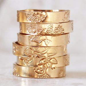 Benutzerdefinierte dicker Blumenring, Geburtsblumenring, Personalisieren Blumenband, Flora Ringband, Wildblumenring, Goldblumenring, 14k Pflanzenring
