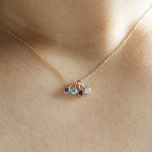 Birthstone Necklace, Birthstone Charm Chain Necklace, Birthstone Gift for Her, Family Jewelry, Gift for Mom, Custom Birth Month Jewelry,