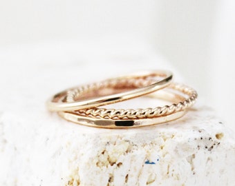 Ensemble d’anneaux empilables en or, ensemble d’anneaux en or 14 carats, ensemble de 3 anneaux en or, anneau mince rempli d’or, anneau en or 14 carats pour femme, ensemble d’anneaux à pile mince, anneau délicat
