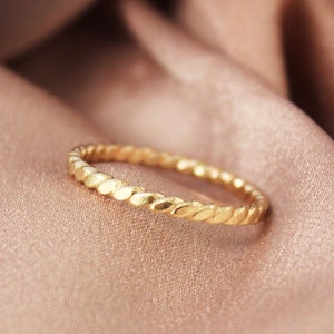 Gold Croissant Ring - 14k Croissant Twist Ring, Thin Stacking Ring, Stackable Twist Croissant Ring, 14k Gold Filled Croissant Ring