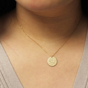Birth Month Flower Necklace, Custom Birth Month Pendant Gold Filled Necklace, Gold Flower Birthday Necklace, 14k Birth Flower Necklace Gift