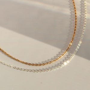 Collier chaîne fine, collier chaîne en or, chaîne pour pendentif, collier rempli d&#39;or, chaîne à superposer, collier chaîne scintillant délicat, simple