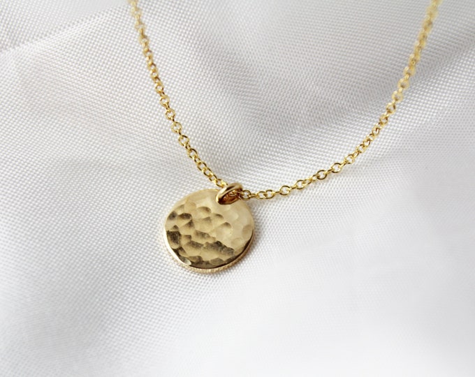 Gold Hammered Necklace, 14K Gold Necklace, Simple Gold Pendant Necklace Hammered Disc Necklace, Dainty Necklace Gift for Her Gold Filled