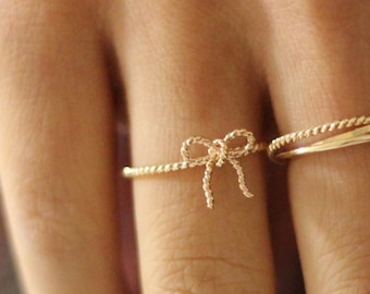 Bow Ring, Bow Tie Ring, Ribbon Ring. Gold Bowtie Ring, Friendship Ring, Dainty Bow Ring, Twist Ring, Minimalistic Ring, Tiny Gold Ring