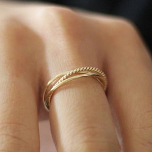 Fidget Ring, Anxiety Ring, Worry Ring, Meditation Ring, Interlocking Ring, Rolling Stack, Stackable Ring, Anxiety Jewelry Gift, Spinner Ring