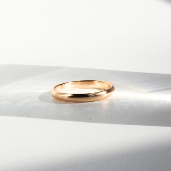ゴールドバンドリング、シンプルなバンドリング、婚約指輪、太めの 