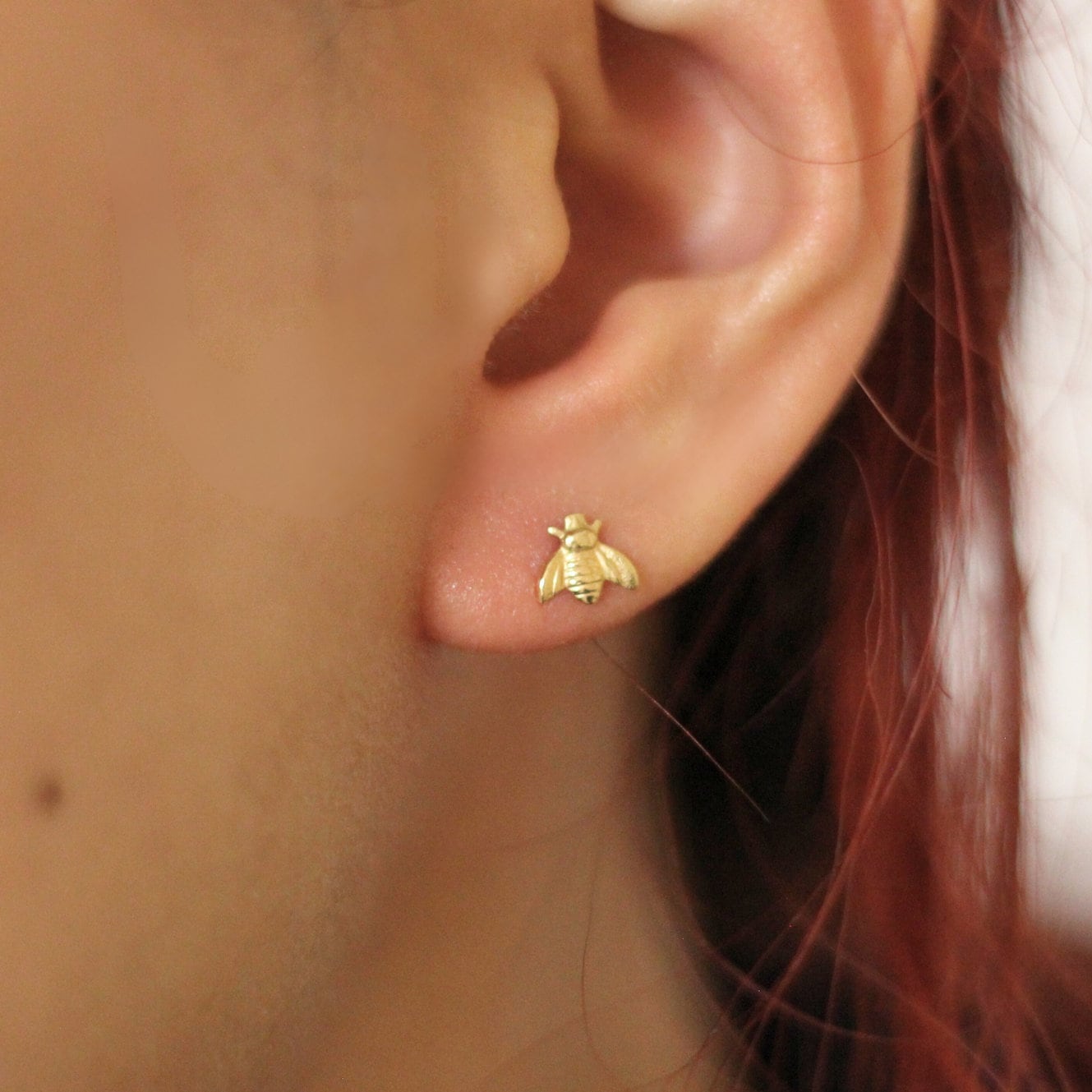 AILUOR Orecchini A Forma Di Ape Placcati Oro, Con Cristalli Smaltati, Dimensioni 1,2x1,7 Cm, In Lega Di Zinco, Con Confezione Regalo