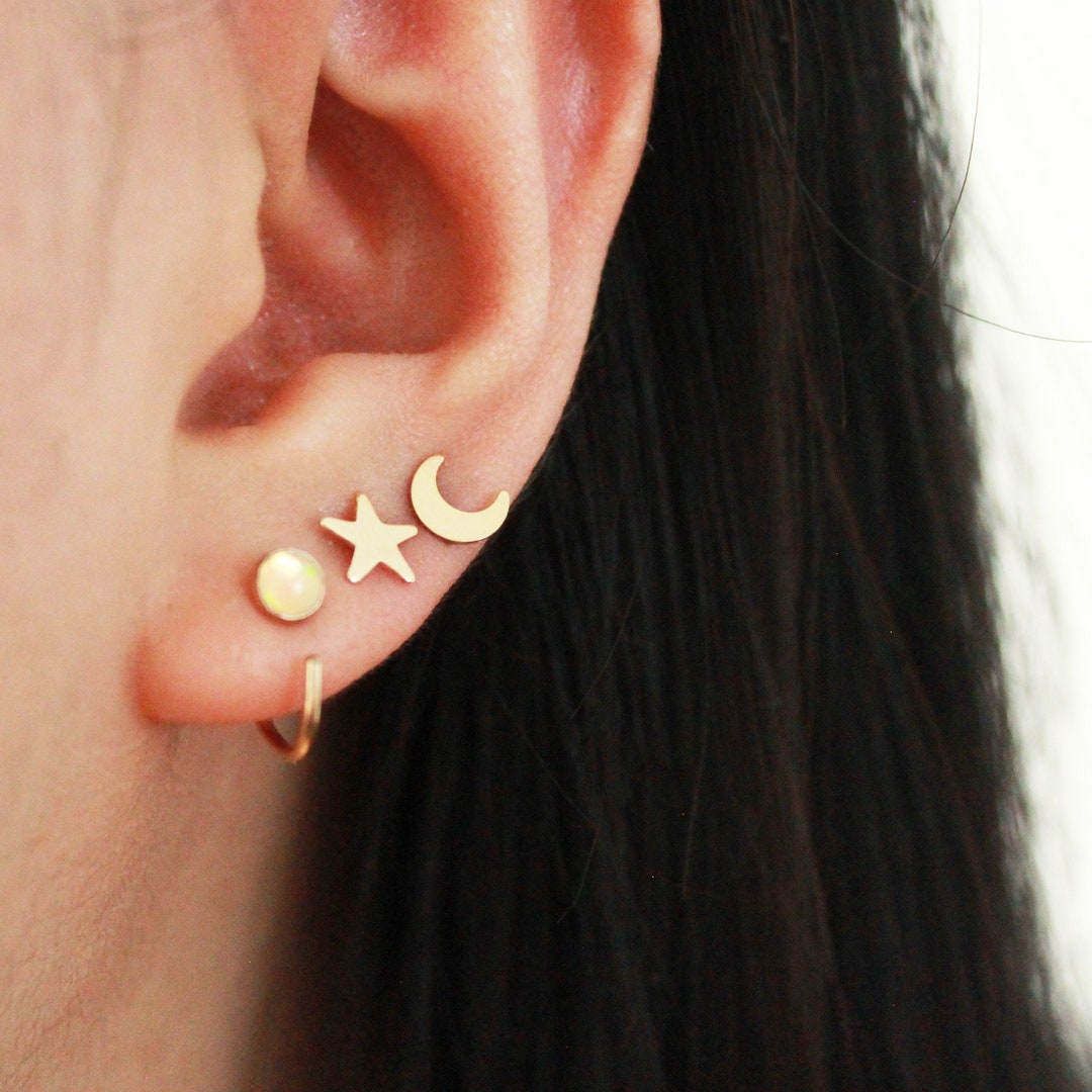 スタージュエリー K18DIAMOND MOON PIERCED EARRING Diamond Moon Star Piercing Earring in 18k Yellow Gold – MUMIT