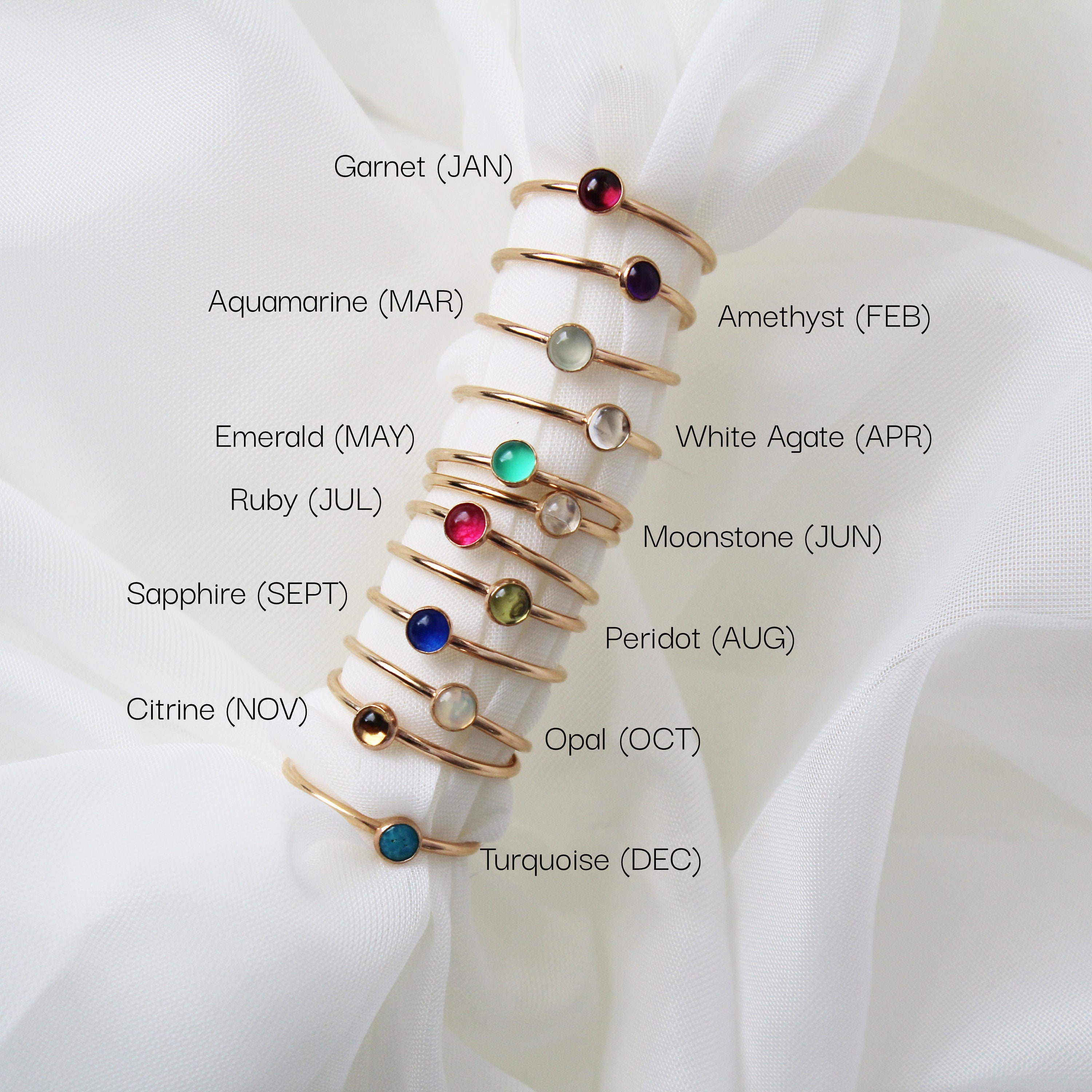3 Bagues Or 18 Carats Avec Pierres Précieuses - Rubis, émeraude | Taille 55, Style Empilable