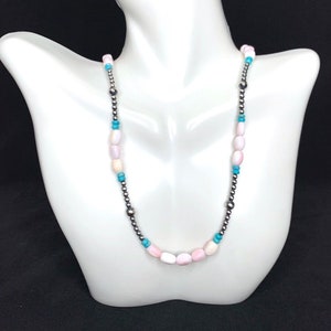 Pink Conch, Turquoise & Navajo pearl Sterling Silver Necklace 17&#39;&#39; long. Handmade necklace
