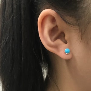 Handgjorda 5 mm runda Törnrosa turkos örhängen i äkta 925 sterlingsilver - Tillverkade i USA