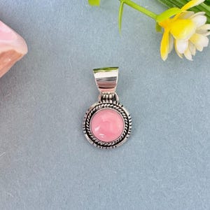 Pink Conch Shell & 925 Sterling Silver Pendant