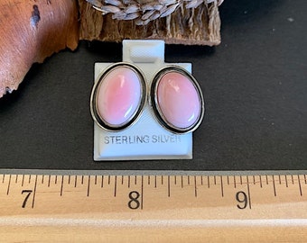 Oval Pink Conch stud earrings, 925 Sterling Silver, Handmade earrings